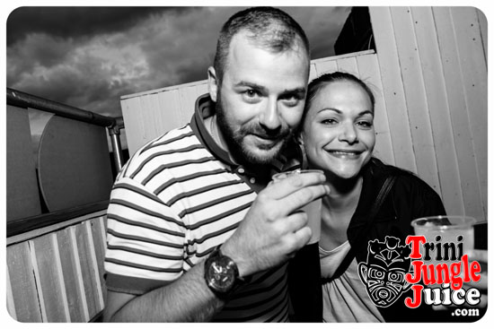 pon_de_rooftop_aug22-011