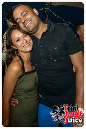 pon_de_rooftop_aug22-034