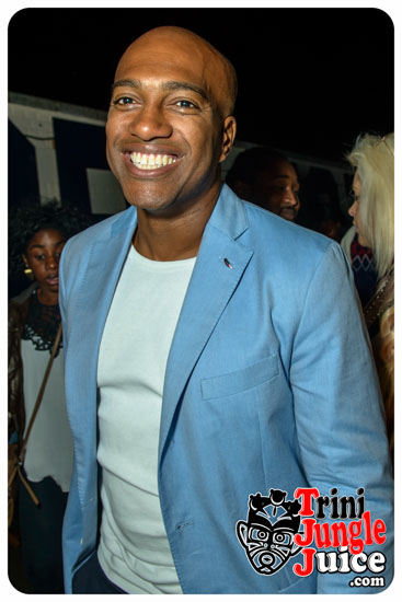 pon_de_rooftop_aug22-091