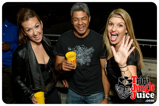 pon_de_rooftop_aug22-096