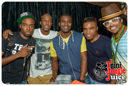 pon_de_rooftop_aug22-136