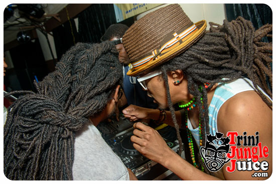 pon_de_rooftop_aug22-138