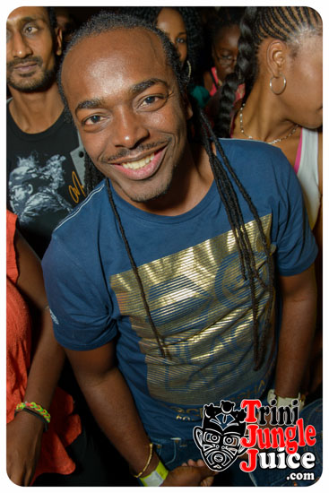 pon_de_rooftop_aug22-142