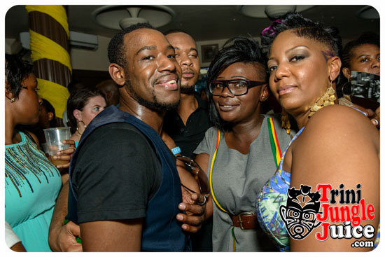 pon_de_rooftop_aug22-162