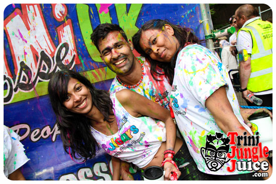 triniposseuk_colours_2014-071