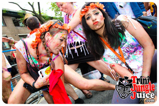 triniposseuk_colours_2014-082