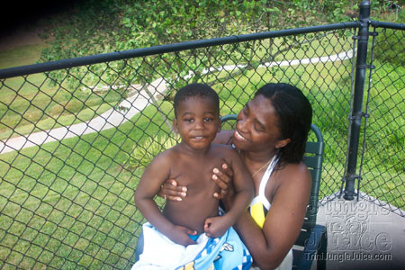 atl_poolparty_2003-04
