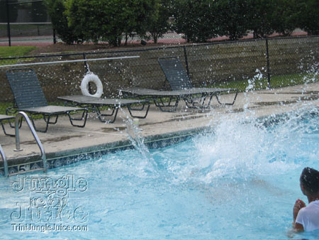 atl_poolparty_2003-11